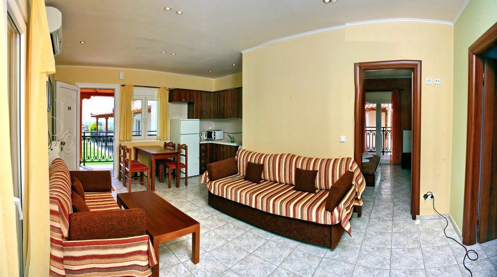 Yakinthos Garden Daire Anaxos Dış mekan fotoğraf